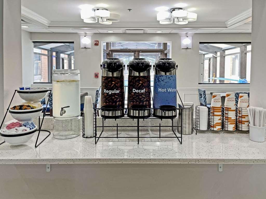 Comfort Inn & Suites Mundelein-Vernon Hills Ресторан фото