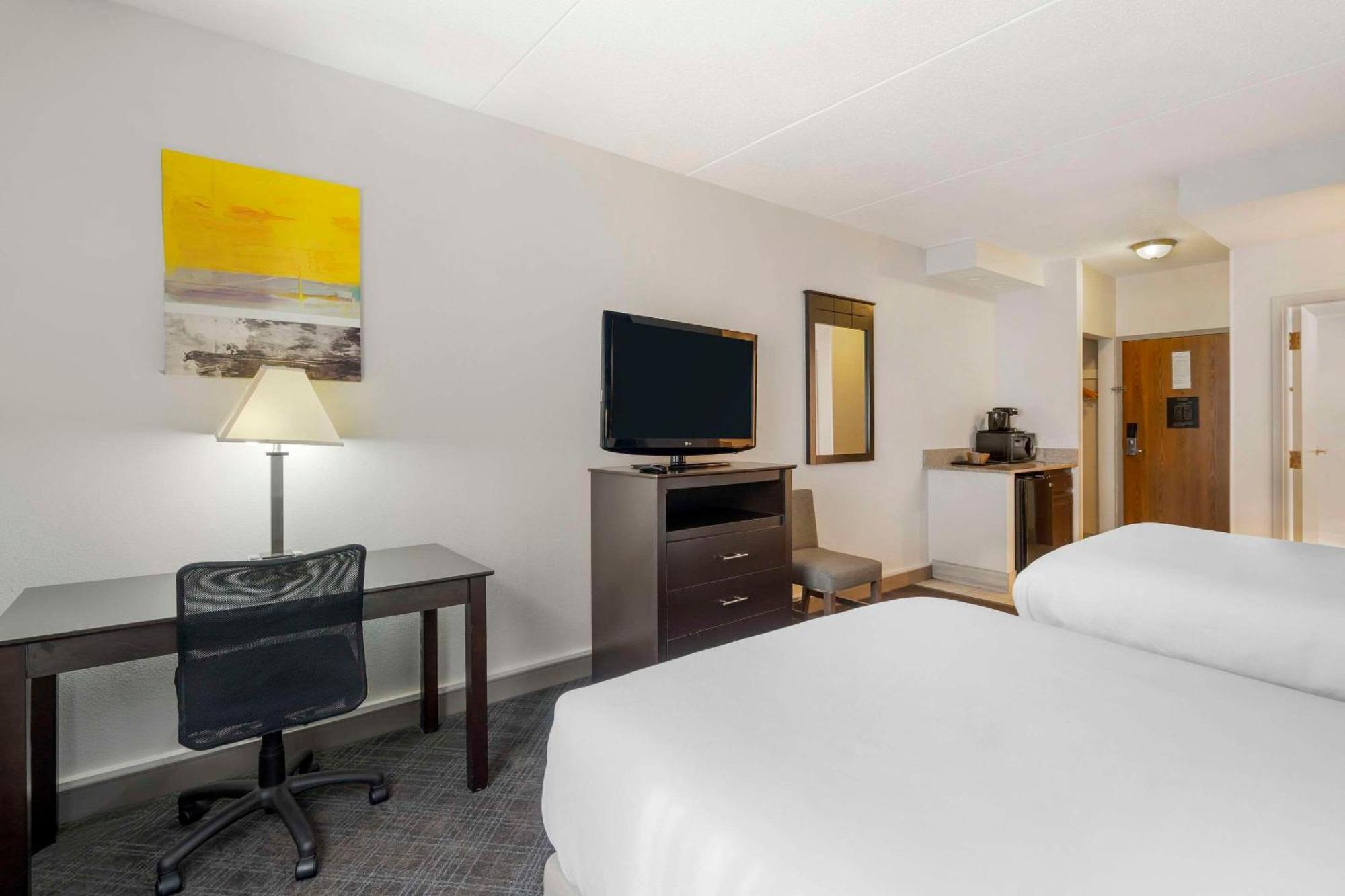 Comfort Inn & Suites Mundelein-Vernon Hills Екстер'єр фото