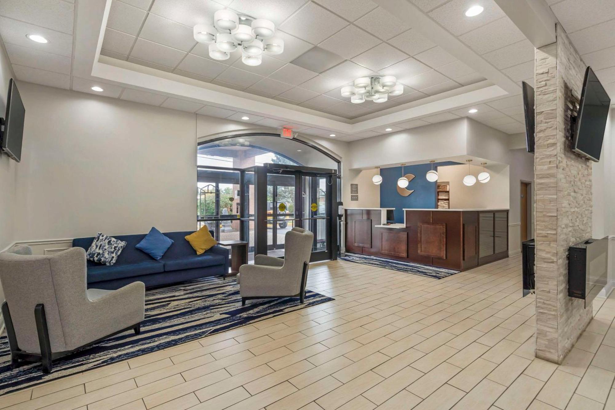 Comfort Inn & Suites Mundelein-Vernon Hills Екстер'єр фото
